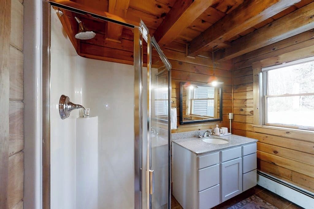 Photo of Bathroom in Boothbay Harbor