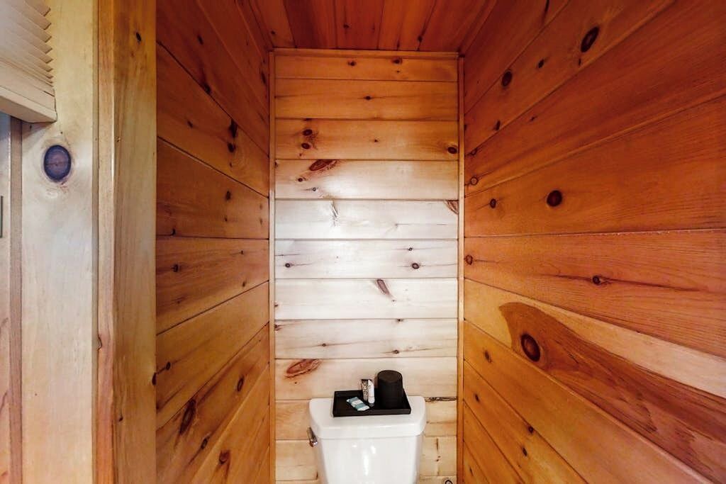 Photo of Bathroom in Boothbay Harbor