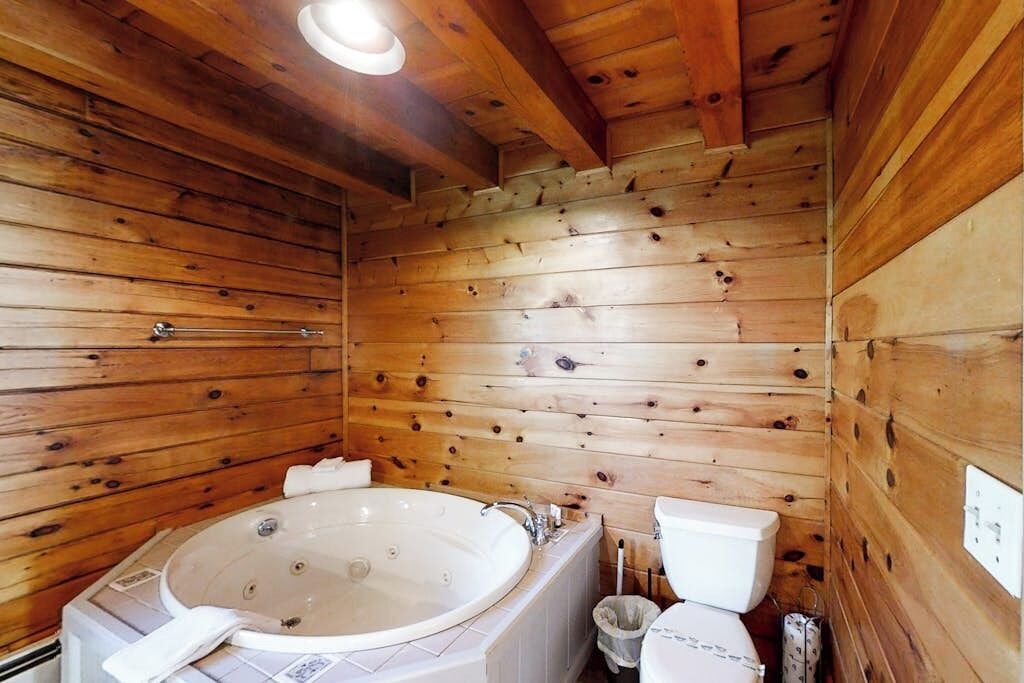 Photo of Bathroom in Boothbay Harbor