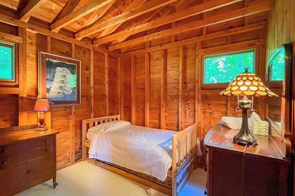 Photo of Bedroom in Saint George