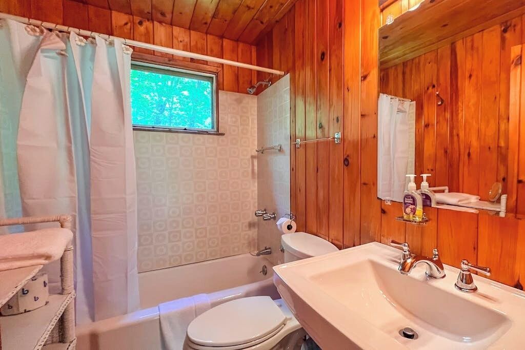 Photo of Bathroom in Saint George