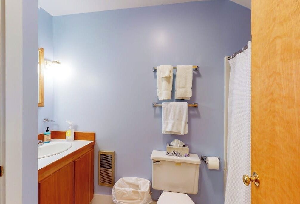 Photo of Bathroom in Tenants Harbor