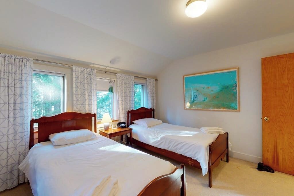 Photo of Bedroom in Tenants Harbor