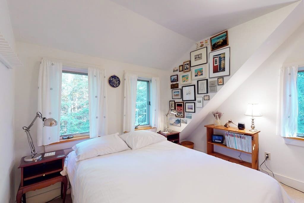 Photo of Bedroom in Tenants Harbor