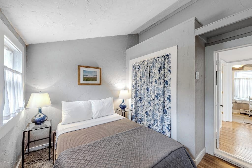 Photo of Bedroom in Castine