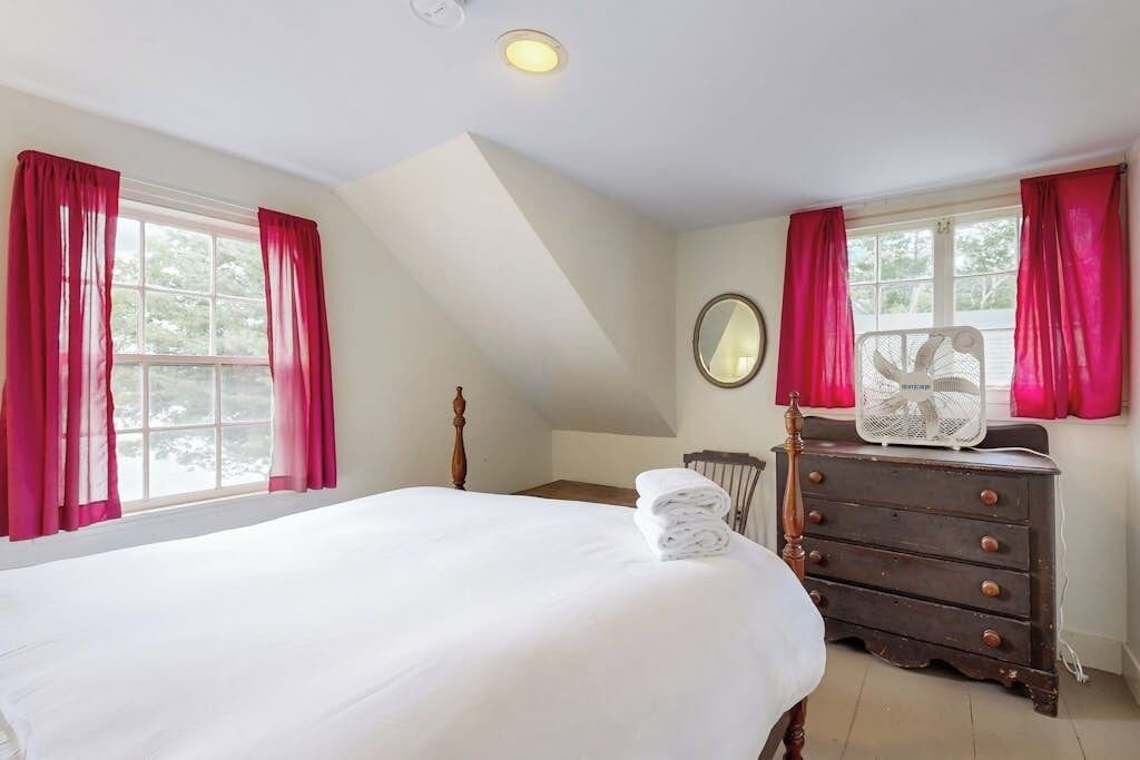 Photo of Bedroom in Trevett