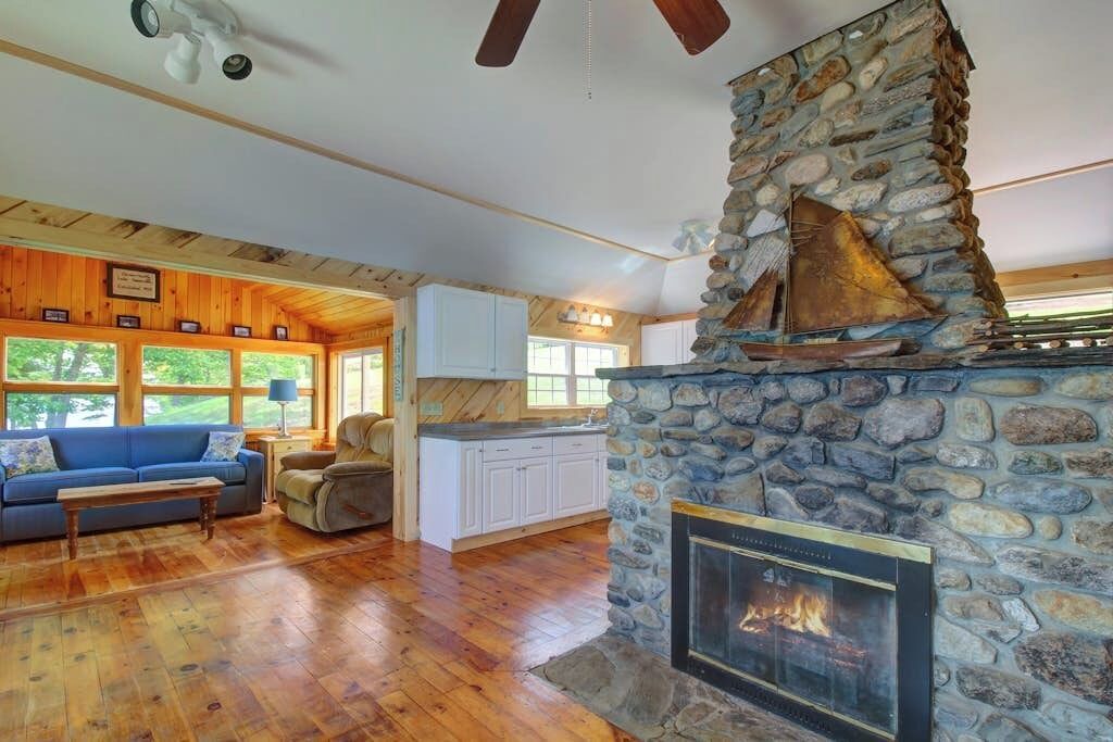 Photo of Livingroom in Newcastle