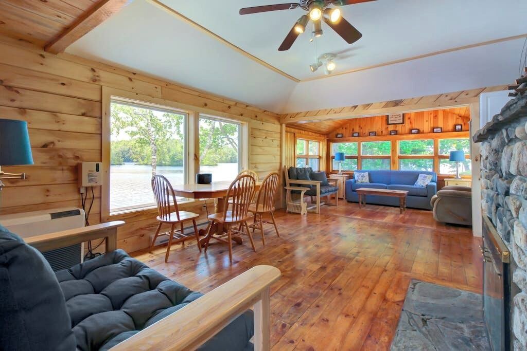Photo of Livingroom in Newcastle