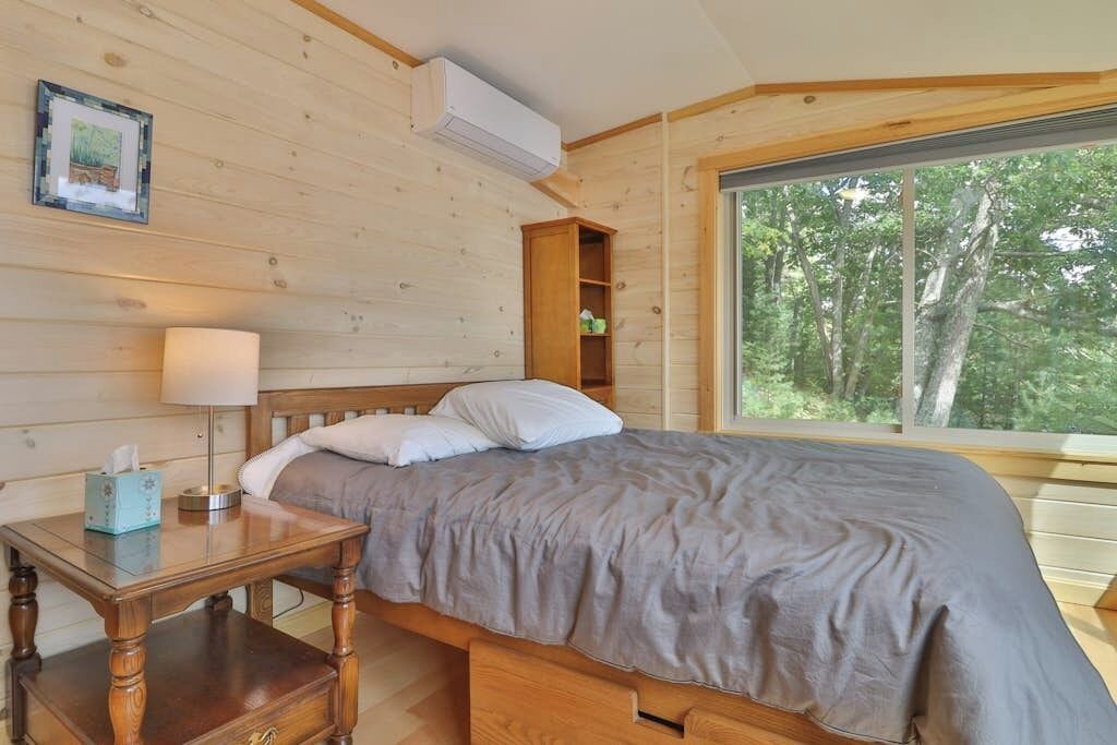 Photo of Bedroom in Bowdoinham