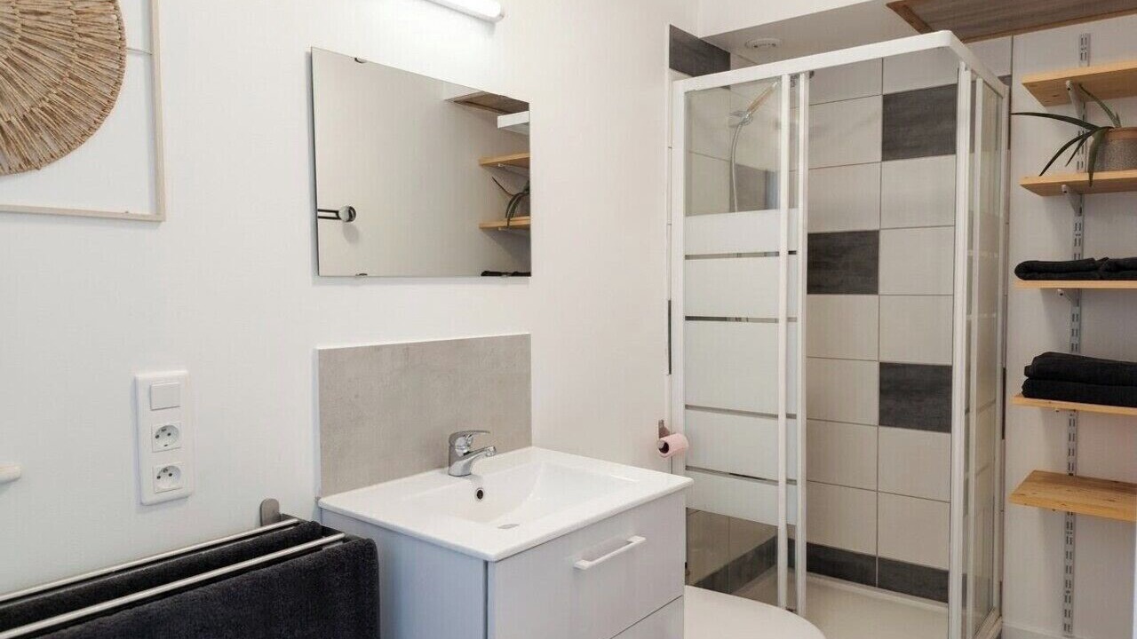 Photo of Bathroom in Montbrison