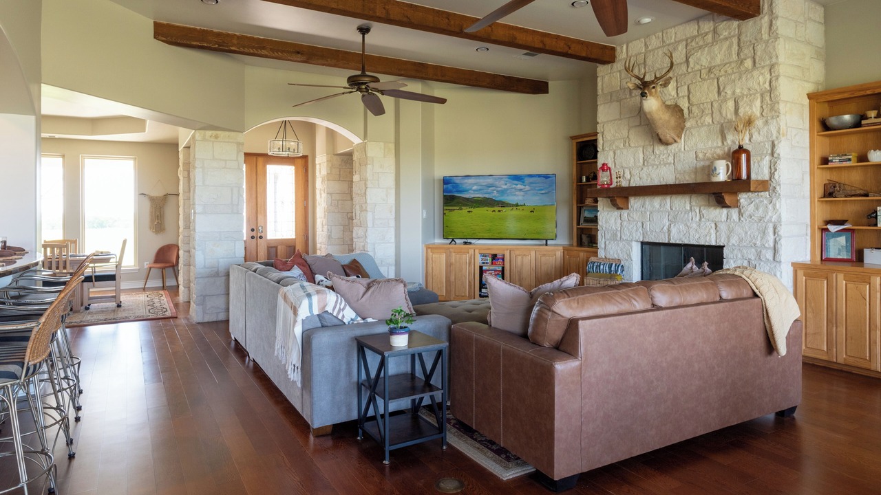 Photo of Livingroom in Thrall