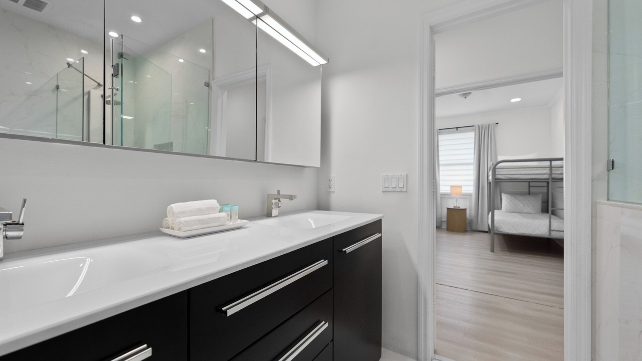 Photo of Bathroom in Country Walk