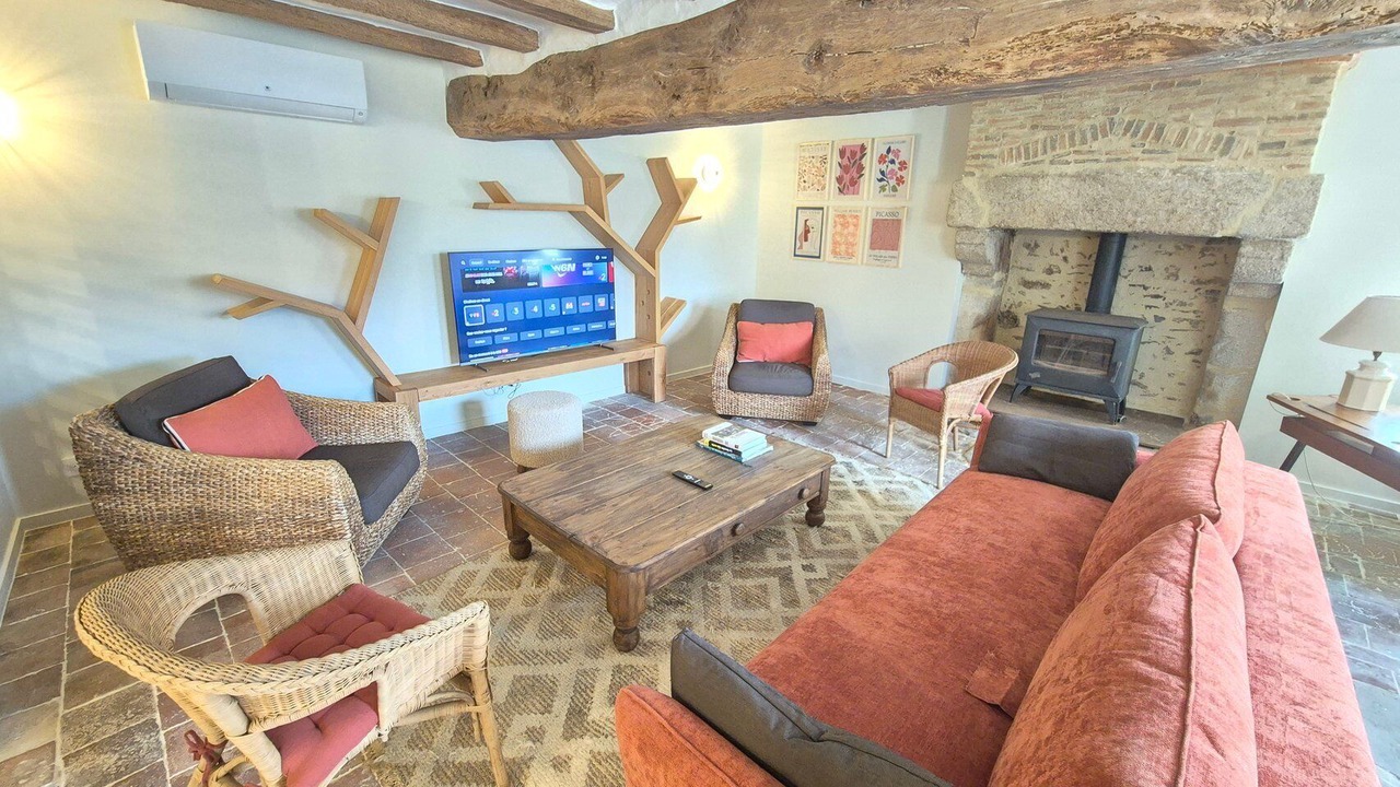 Photo of Livingroom in Saint-Paul-en-Pareds
