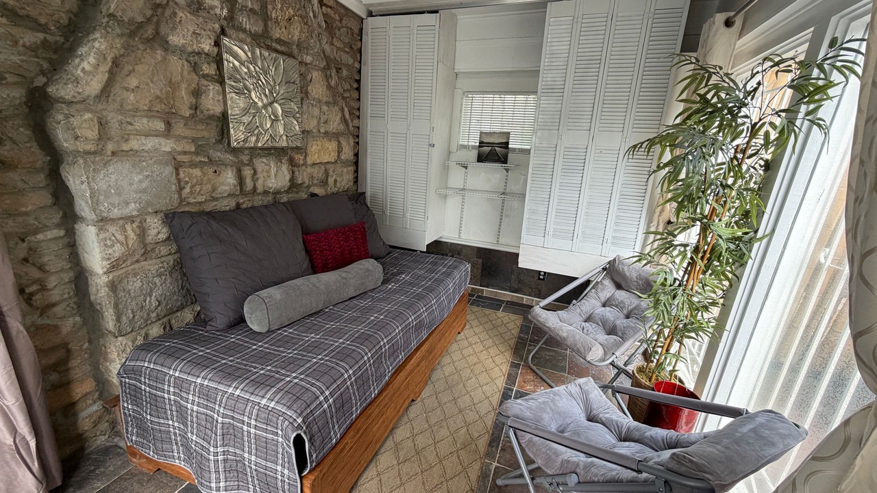 Photo of Livingroom in Bellevue