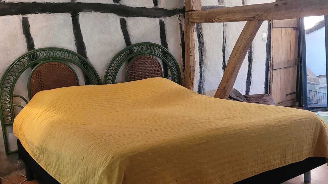 Photo of Bedroom in Blousson-Serian