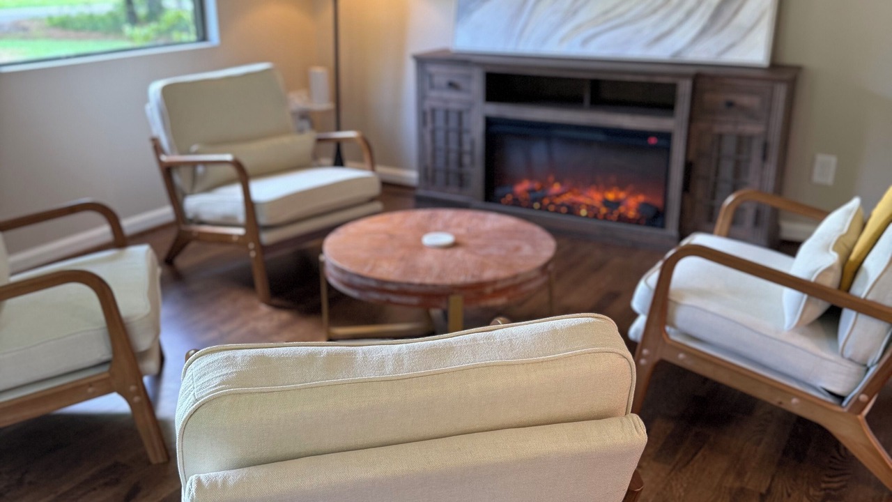 Photo of Livingroom in Dawsonville