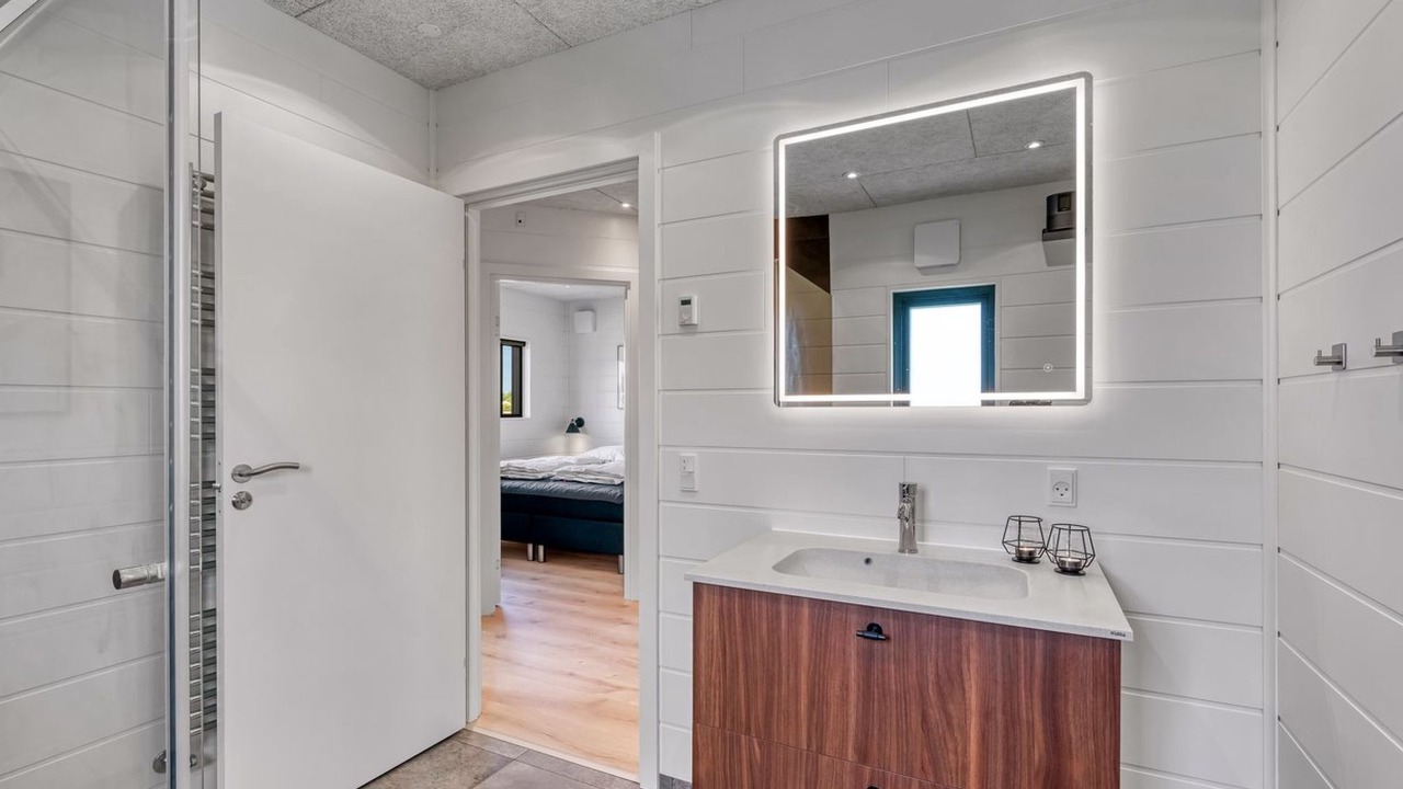 Photo of Bathroom in Ringkøbing-Skjern Municipality