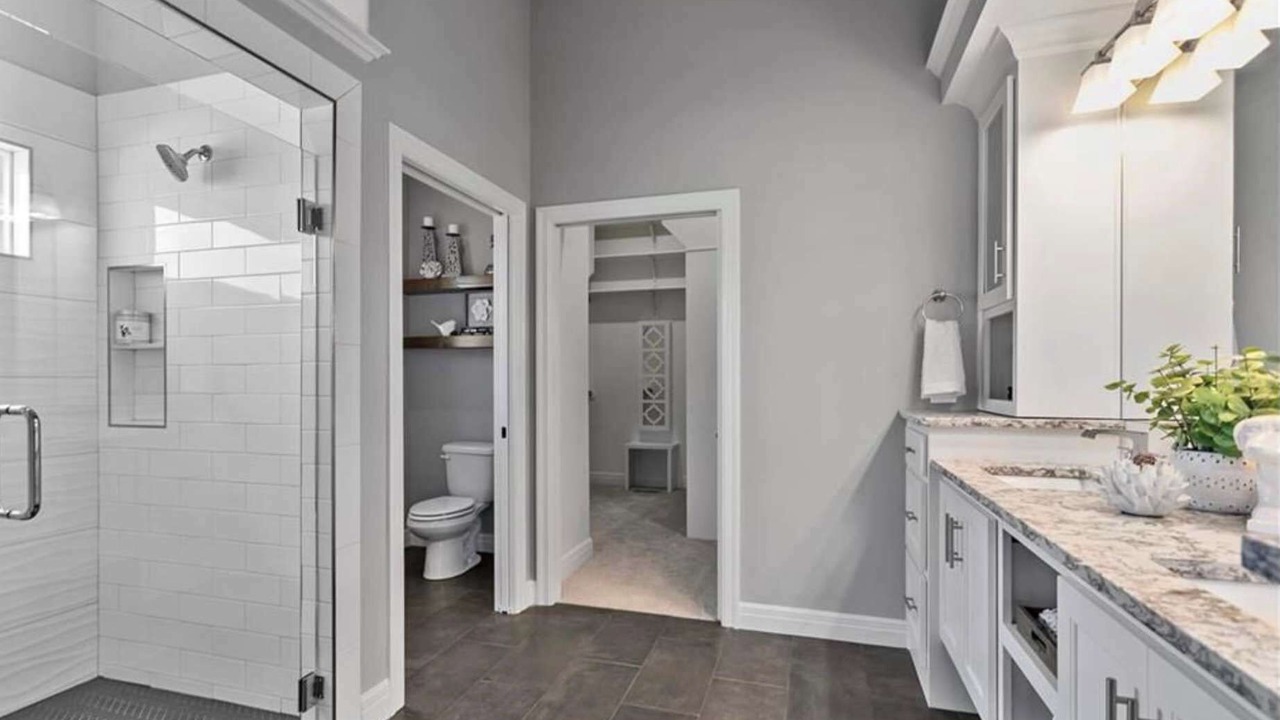 Photo of Bathroom in Blue Springs