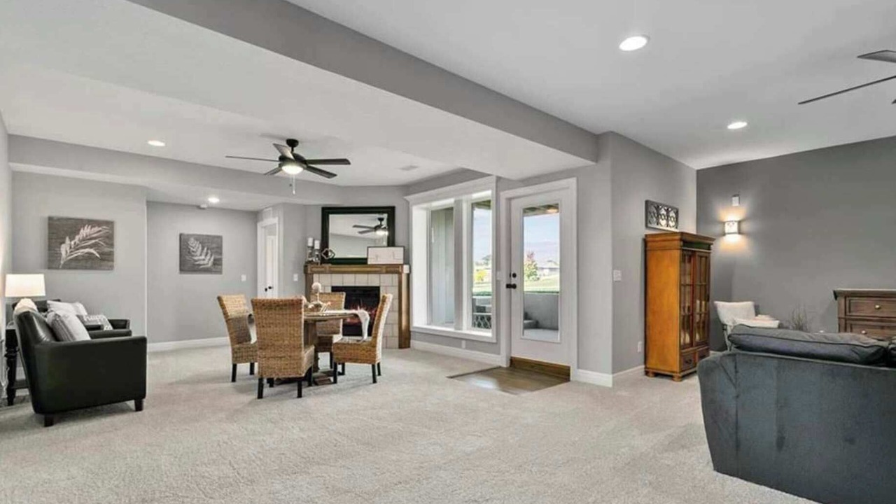 Photo of Livingroom in Blue Springs
