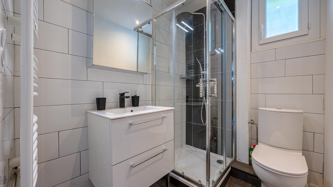 Photo of Bathroom in Voglans