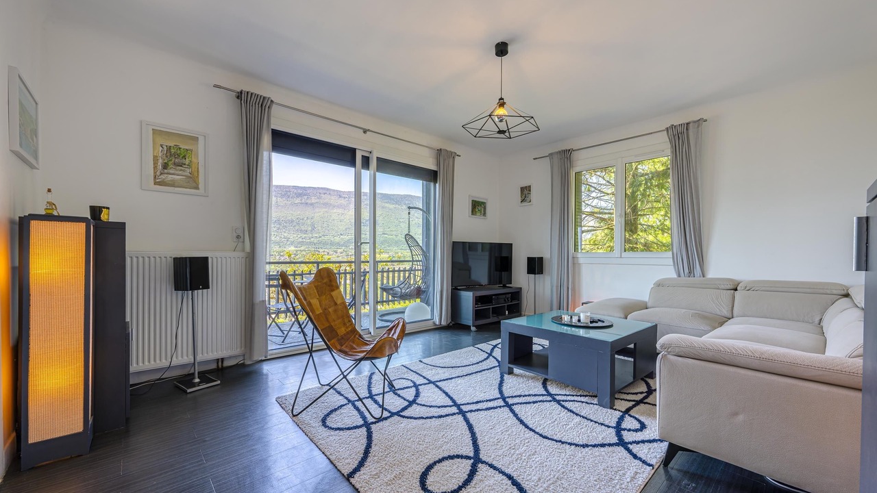 Photo of Livingroom in Voglans