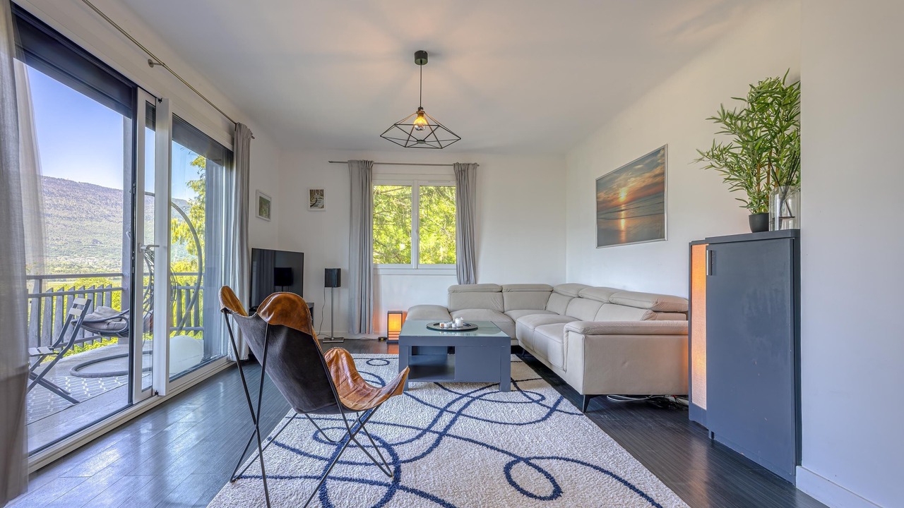 Photo of Livingroom in Voglans