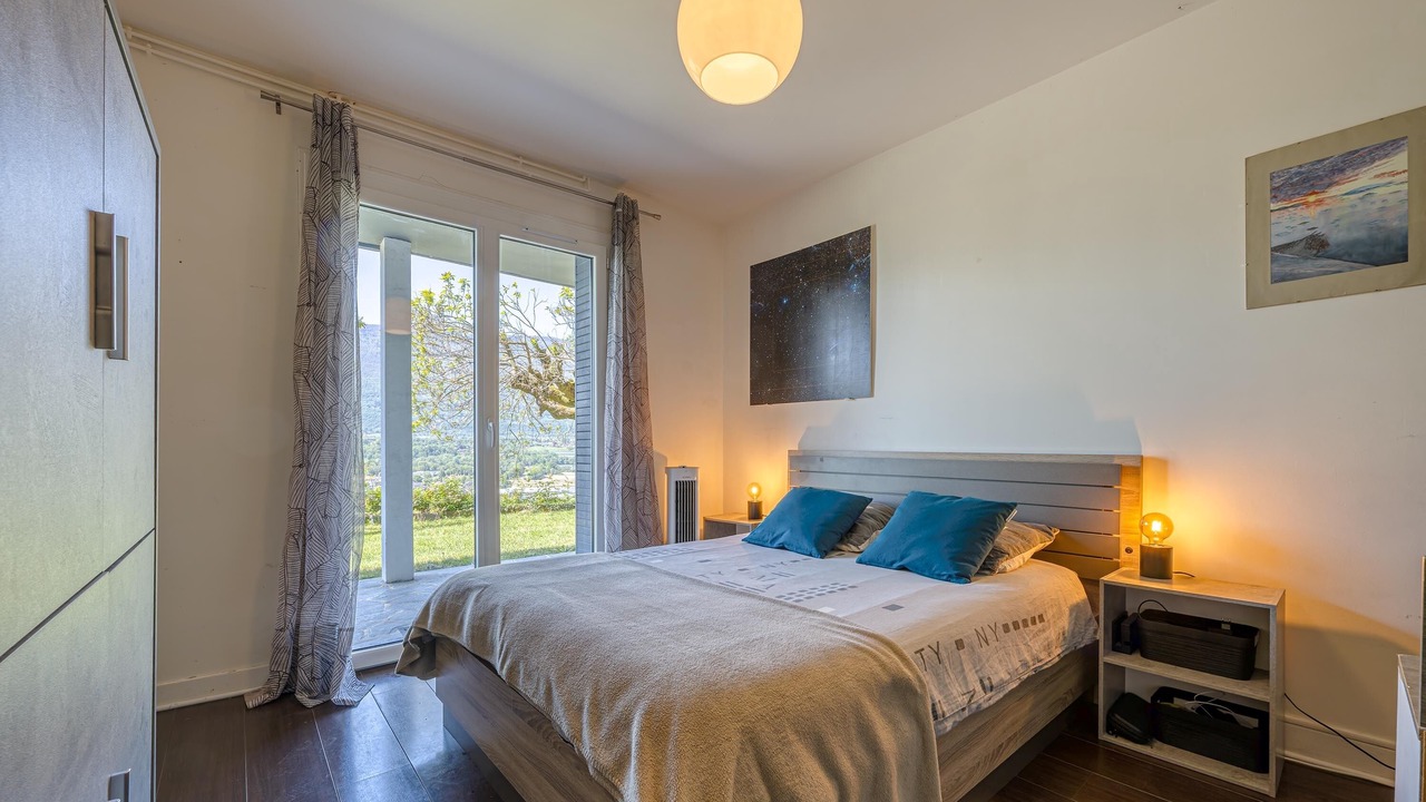 Photo of Bedroom in Voglans