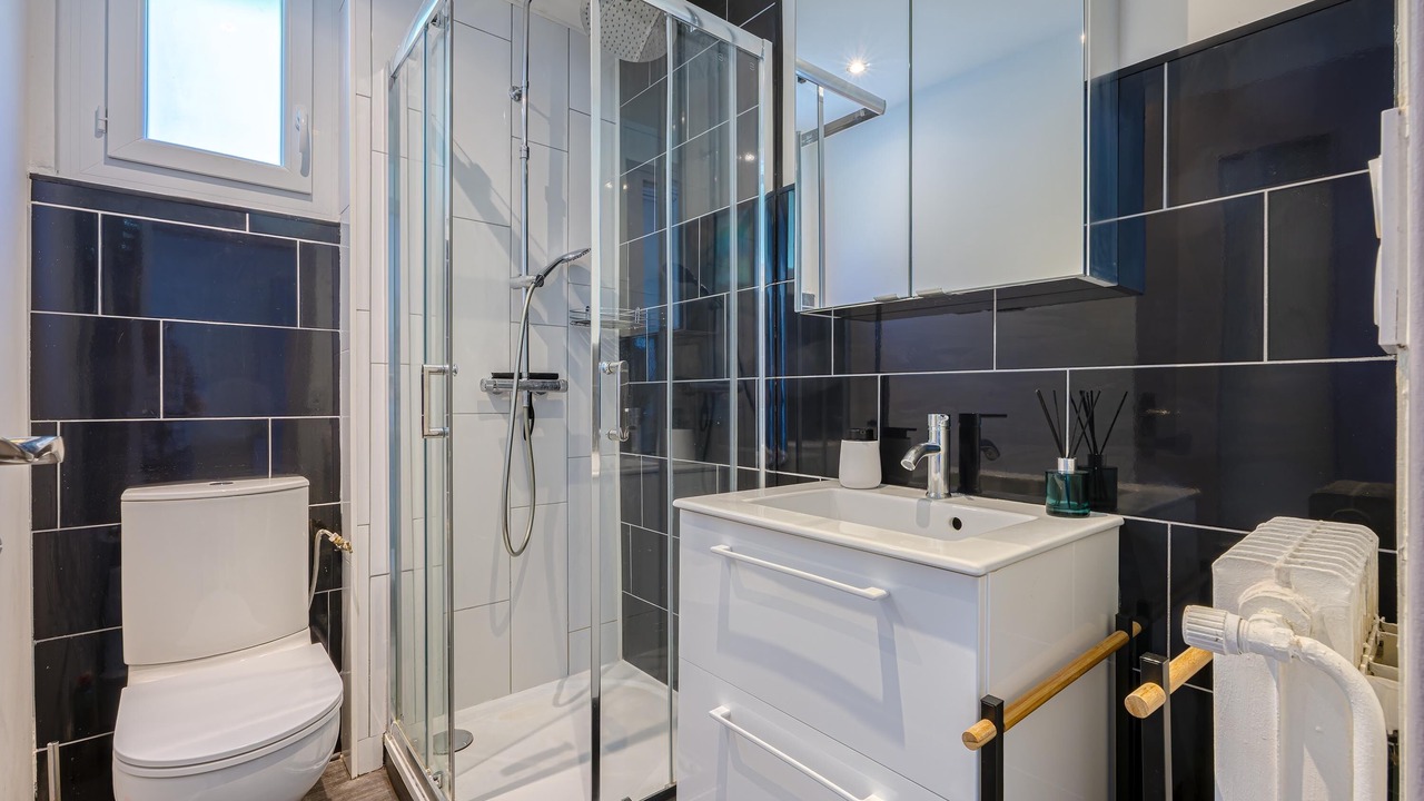 Photo of Bathroom in Voglans