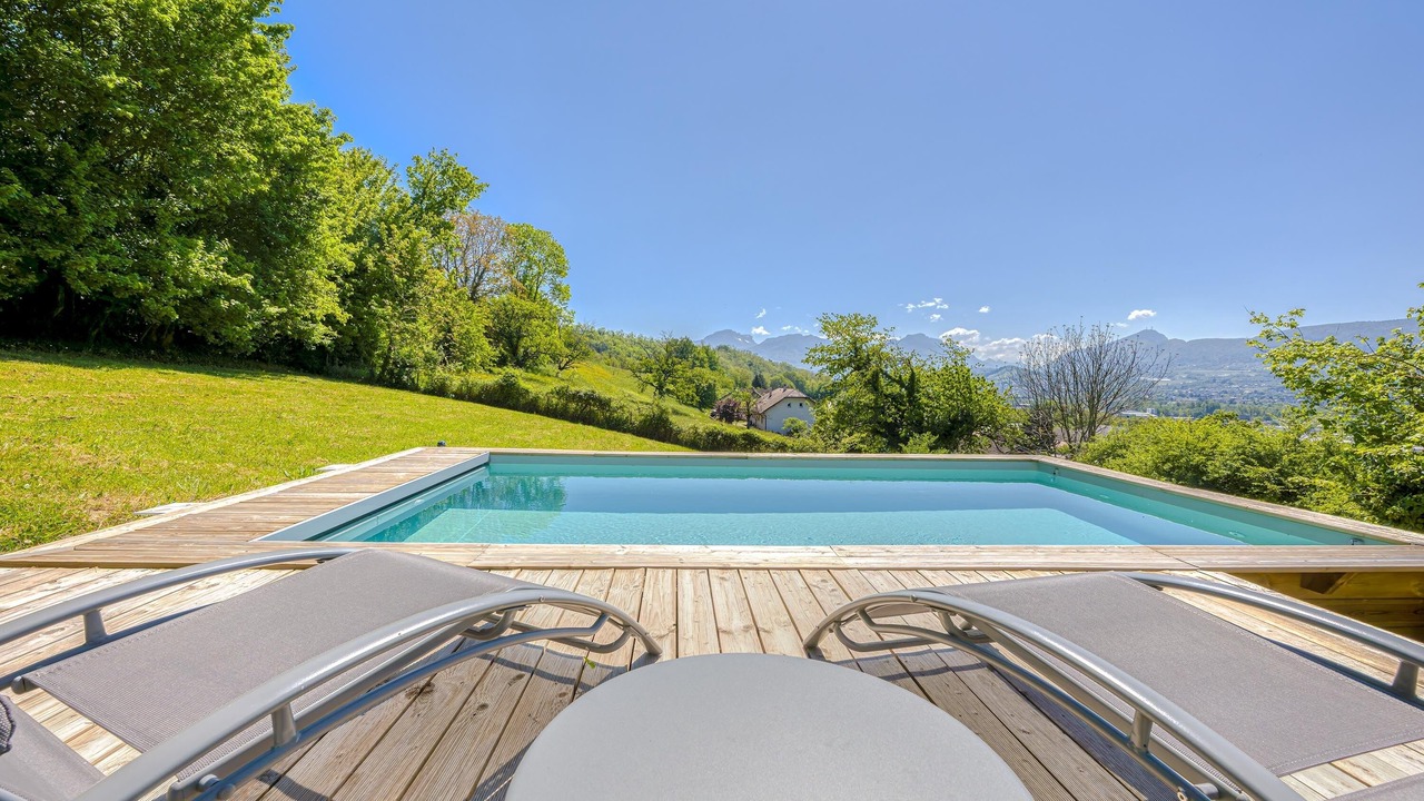 Photo of Outdoor in Voglans