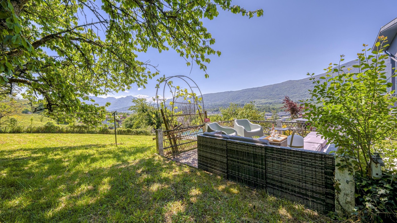 Photo of Outdoor in Voglans