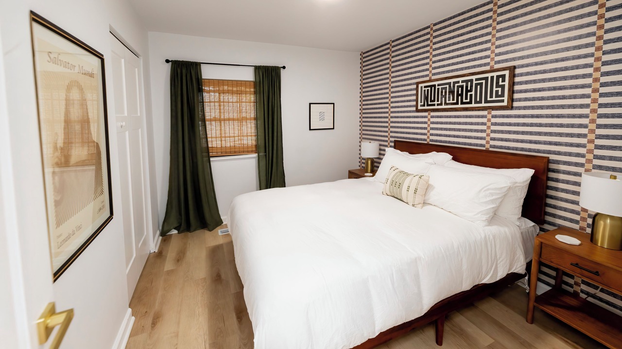 Photo of Bedroom in Speedway