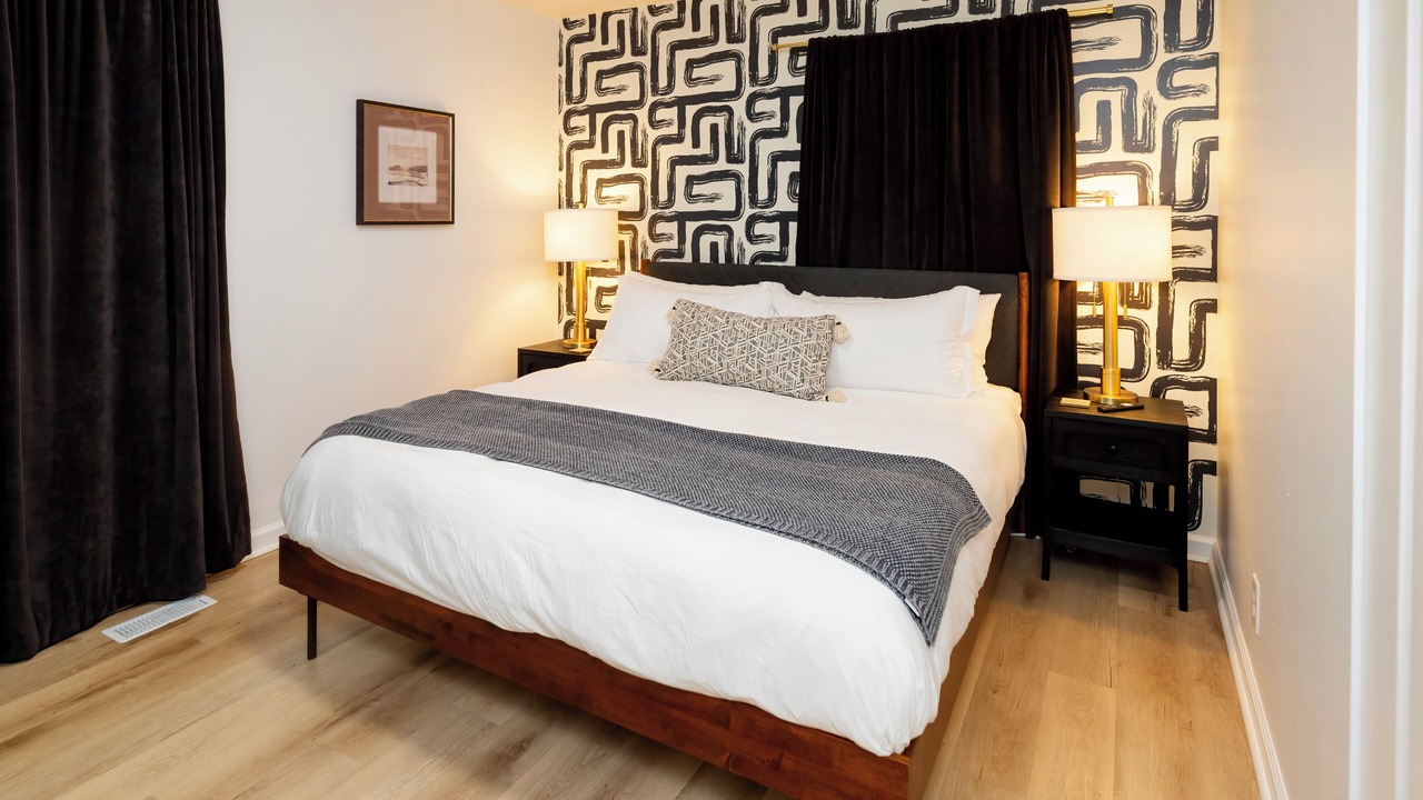 Photo of Bedroom in Speedway