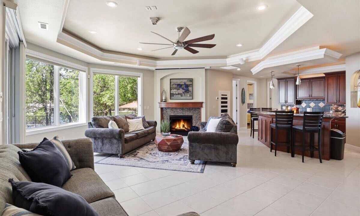 Photo of Livingroom in Osage Beach