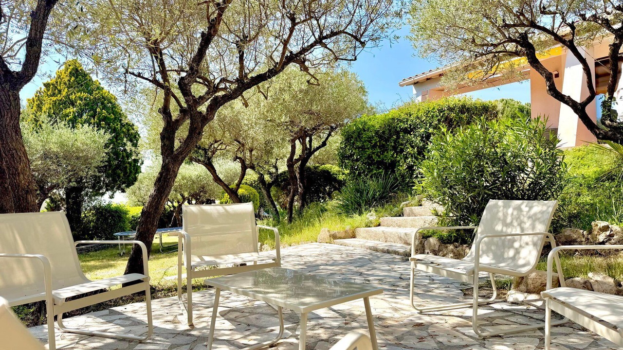 Photo of Patio Balcony in Caveirac