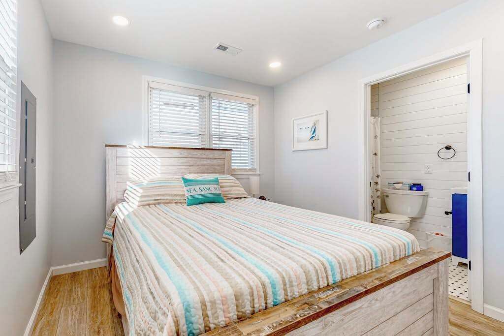 Photo of Bedroom in South Bethany Harbor