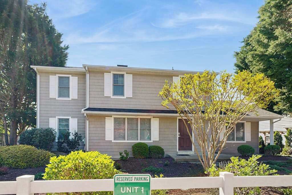 Photo of Outdoor in Dodds Addition