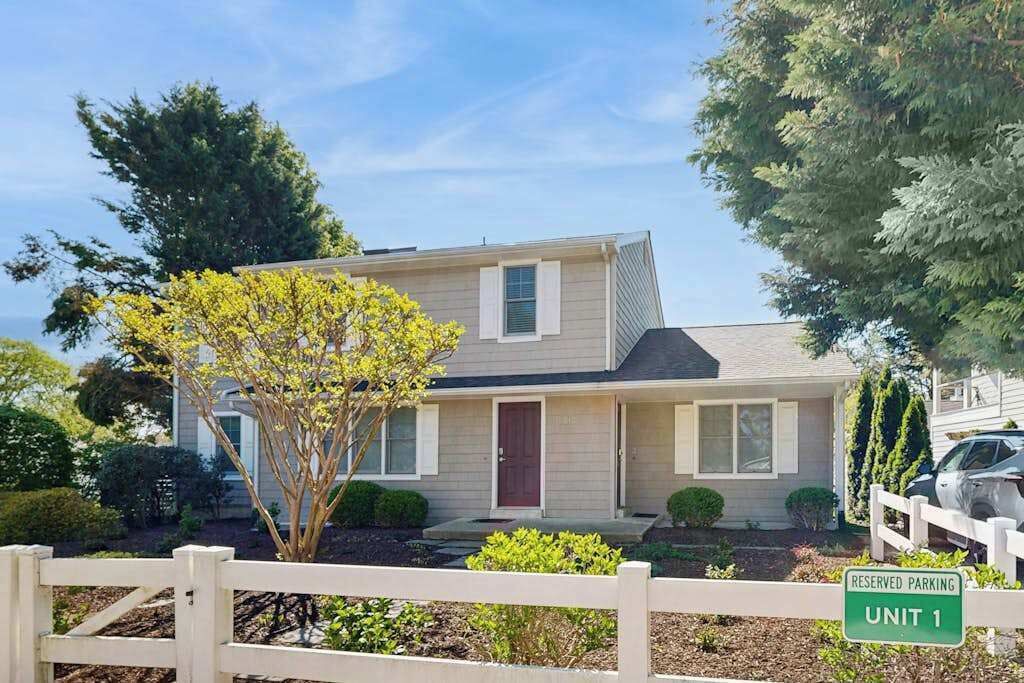 Photo of Outdoor in Dodds Addition
