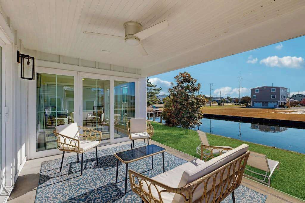 Photo of Patio Balcony in South Bethany Harbor