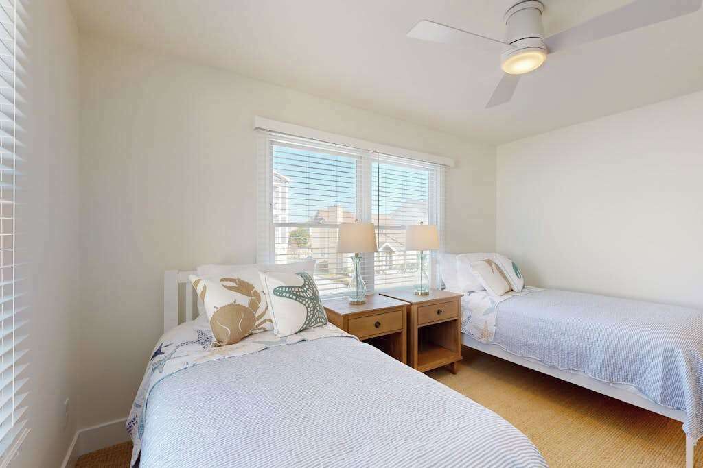 Photo of Bedroom in South Bethany Harbor
