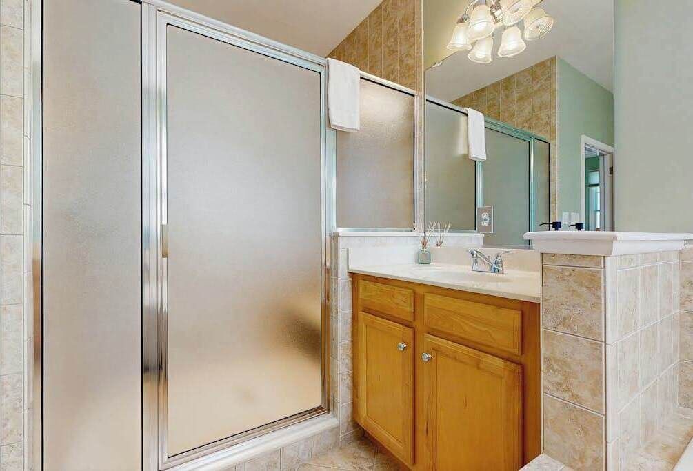Photo of Bathroom in Sun Ridge