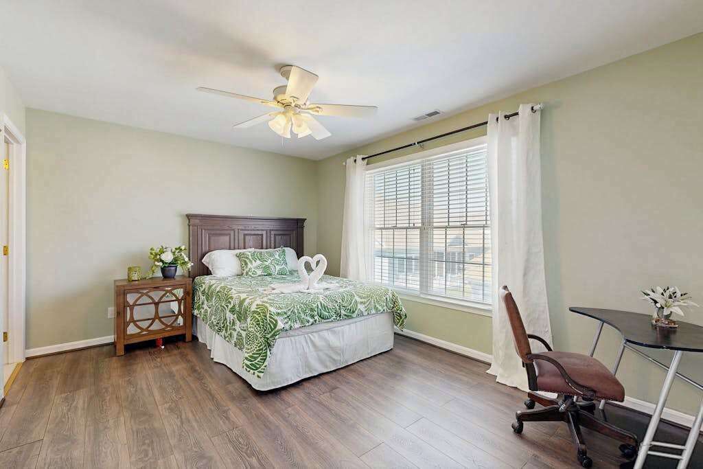 Photo of Bedroom in Sun Ridge