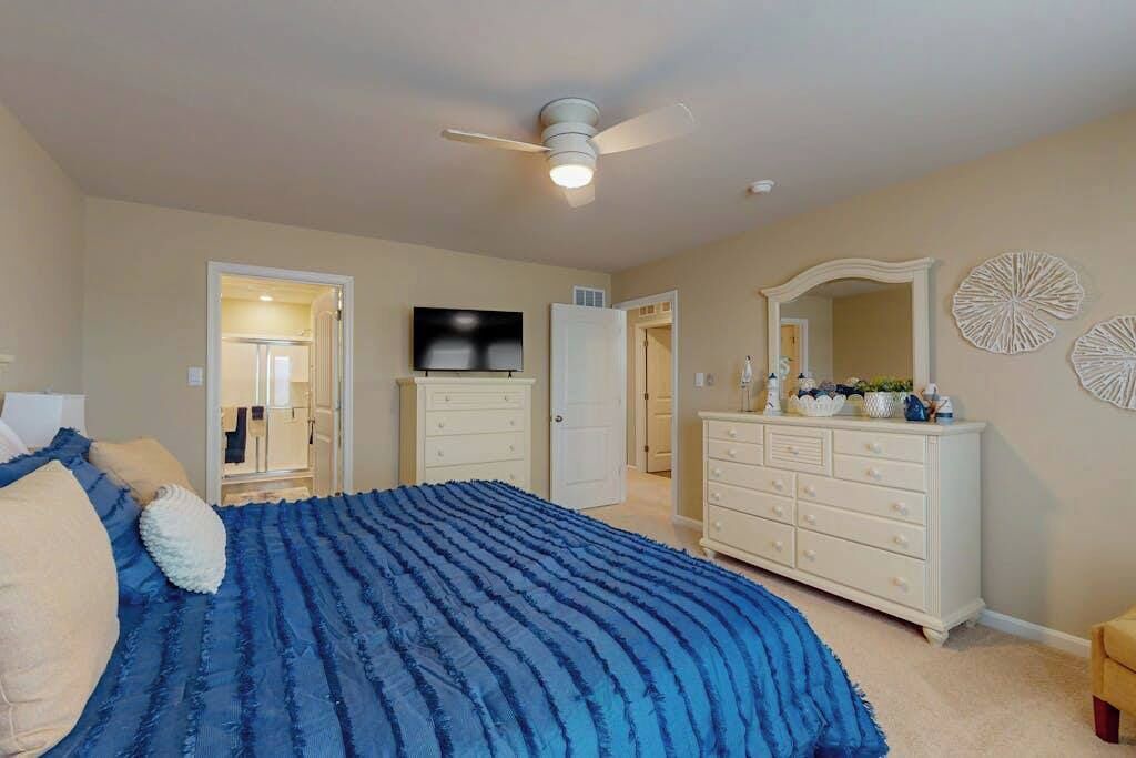 Photo of Bedroom in Frankford