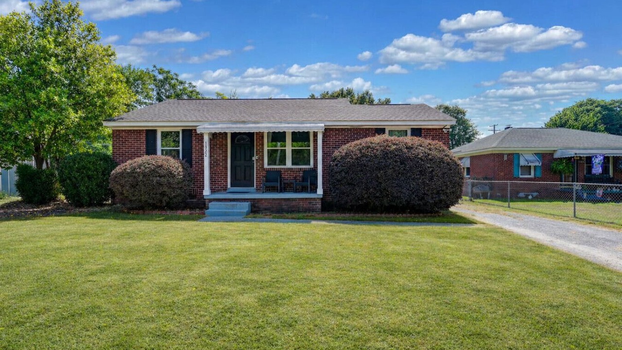 Photo of Outdoor in Rosewood