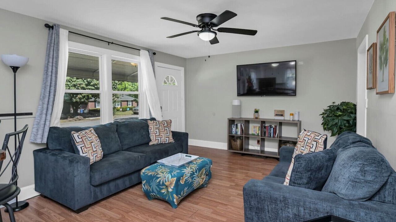 Photo of Livingroom in Rosewood