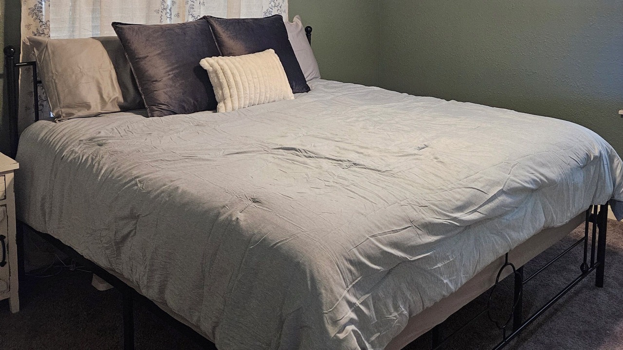 Photo of Bedroom in Shawnee