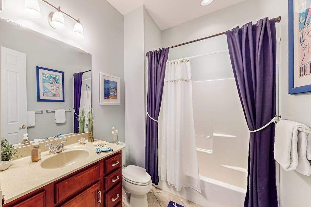 Photo of Bathroom in The Commons