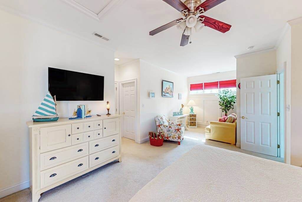 Photo of Bedroom in The Commons