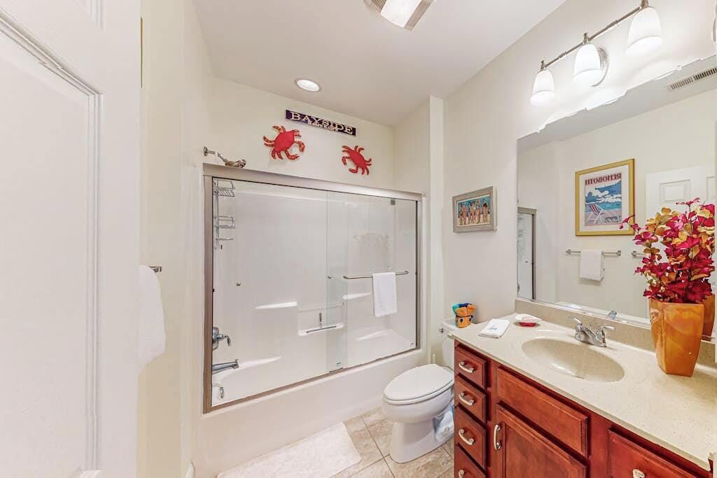 Photo of Bathroom in The Commons