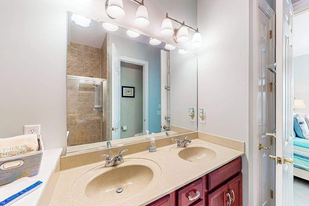 Photo of Bathroom in The Commons