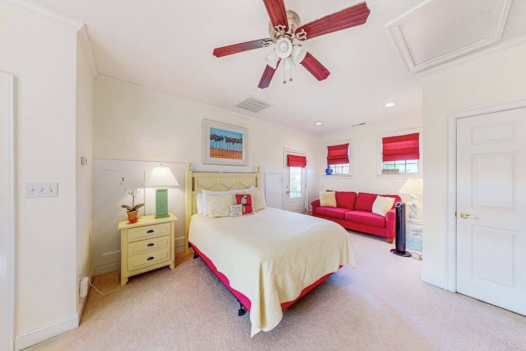 Photo of Bedroom in The Commons